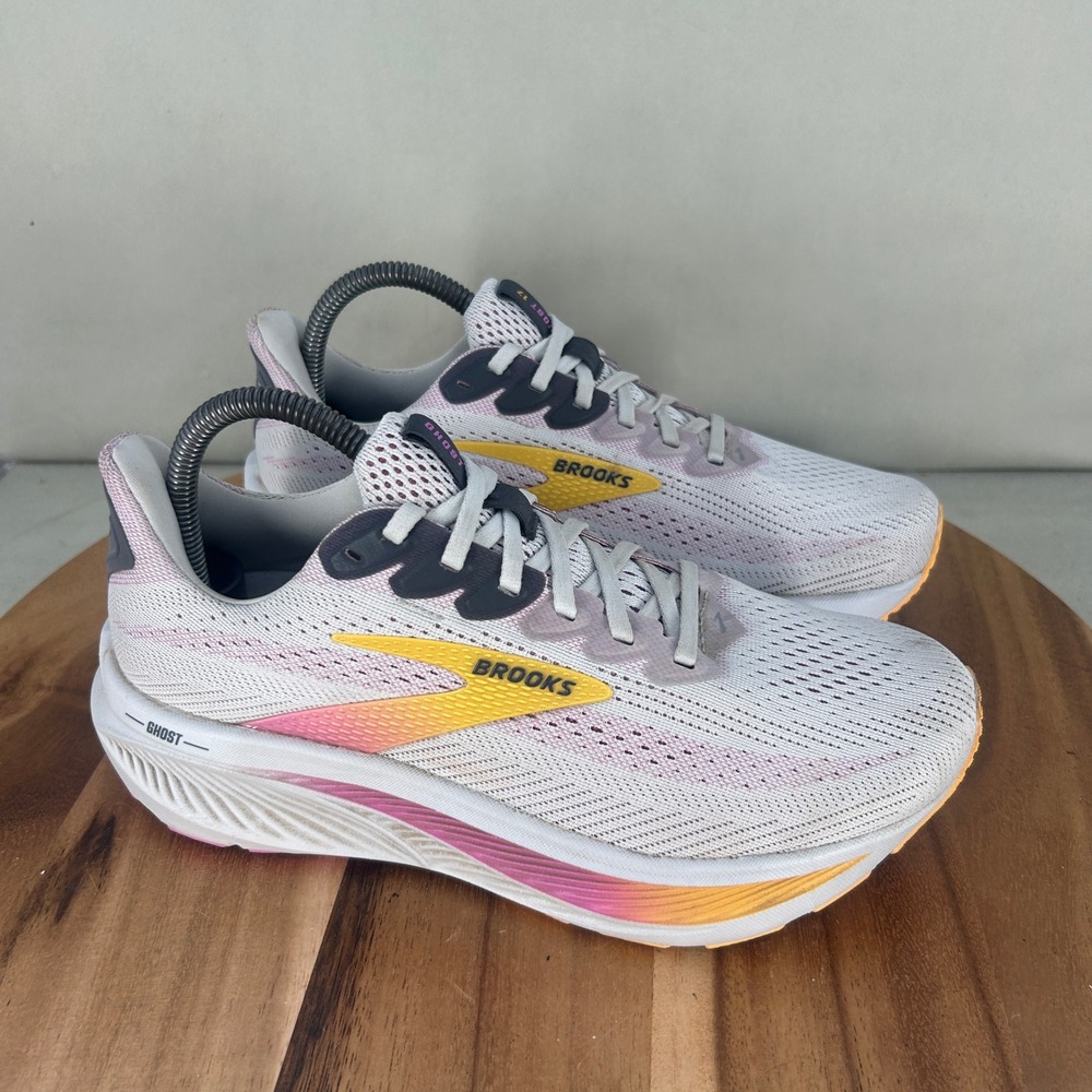 Brooks Ghost 17 Womens Running Shoes Gray Pink Yellow 1204312E070 Size 8 2E Wide